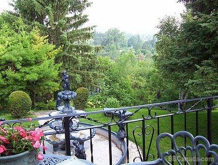 Lyons Den Bed & Breakfast | 18 University Ave E, Guelph, ON N1G 1M9, Canada | Phone: (519) 821-2556