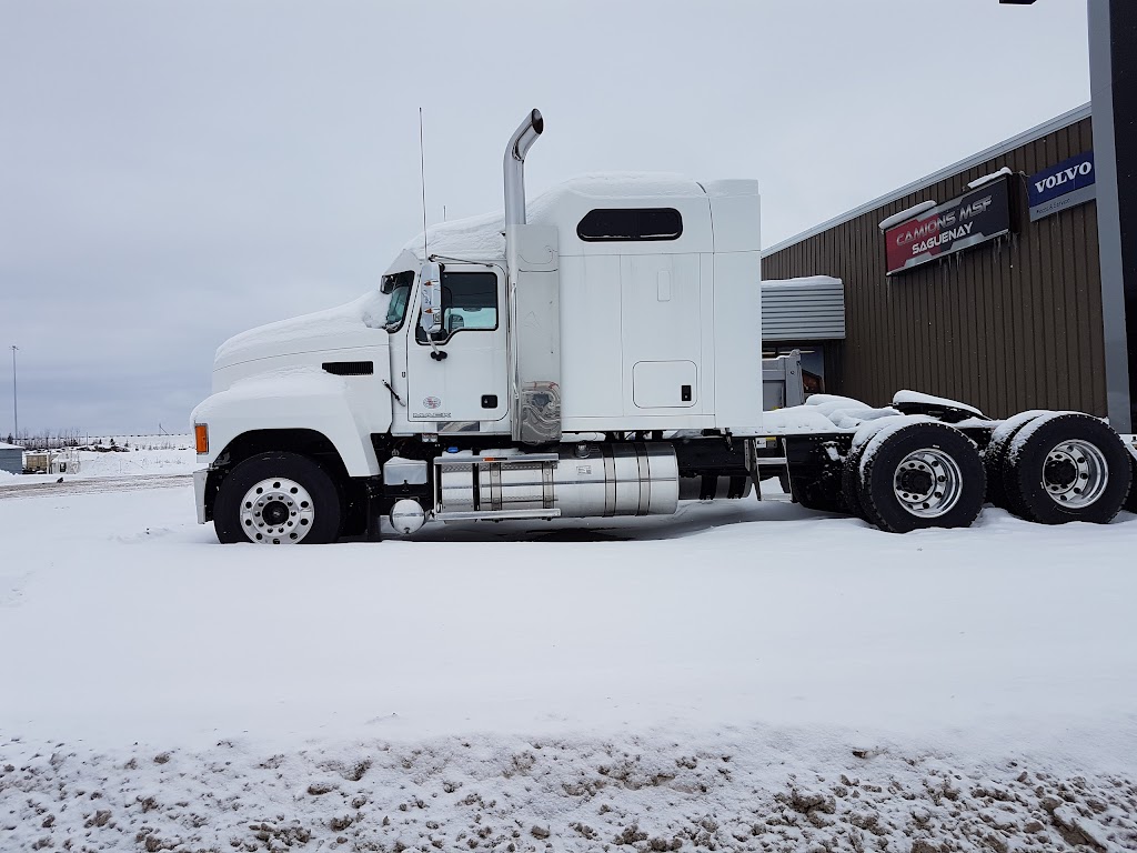 Camions Saguenay | 157 Rue des Routiers, Chicoutimi, QC G7H 5B1, Canada | Phone: (418) 698-2282