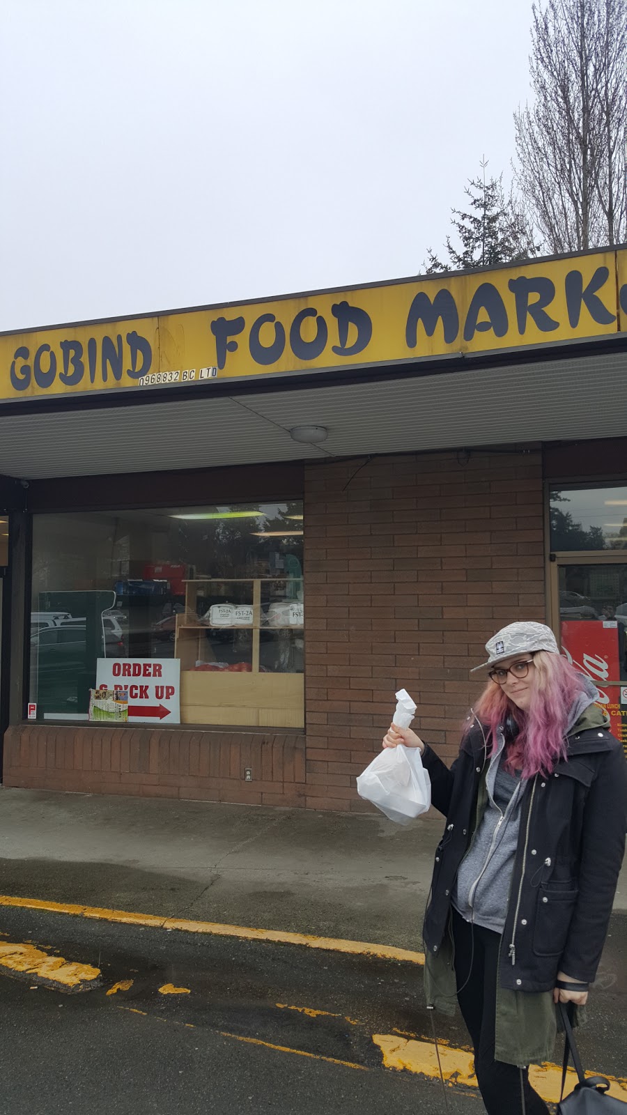 Gobind Food Market | 4011 Quadra St, Victoria, BC V8X 4C7, Canada | Phone: (250) 479-8884