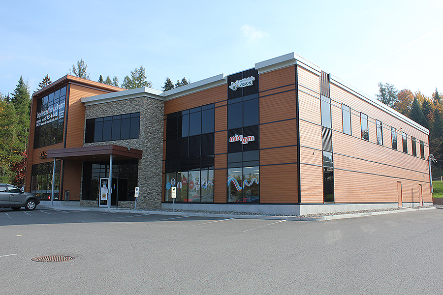 La Petite School Vision Lac-Beauport | 360 Bd du Lac #202, Québec, QC G2M 0C9, Canada | Phone: (418) 849-8464