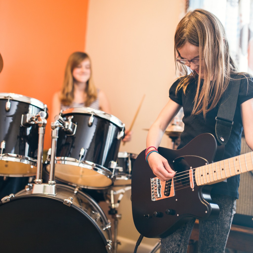 Ecole De Musique Guylaine Messier | 1501 DU FRÈRE-ANDRÉ RUE, Saint-Césaire, QC J0L 1T0, Canada | Phone: (450) 469-5201