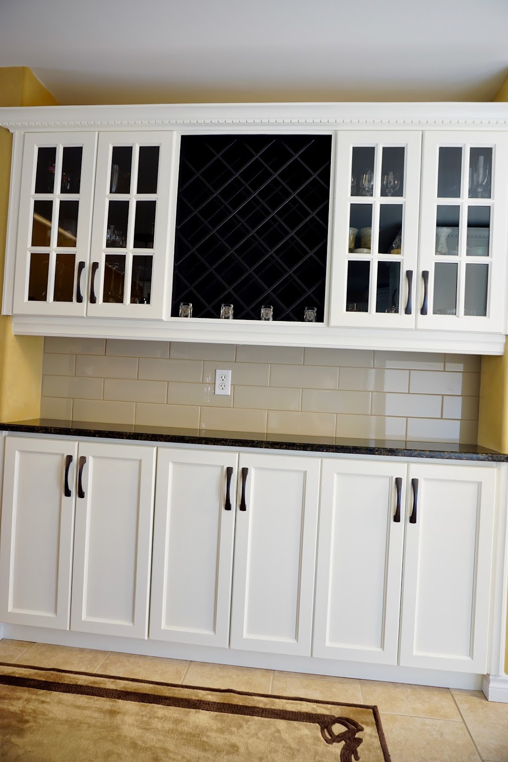 We Paint Cabinets | 78 Rankin Ave, Amherstburg, ON N9V 1E6, Canada | Phone: (226) 526-4551