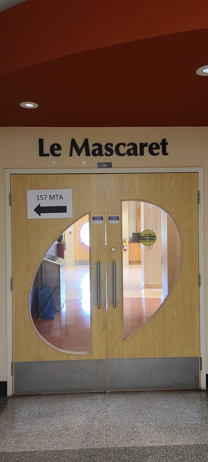 Le Mascaret | 18 Antonine-Maillet Ave, Moncton, NB E1A 3E9, Canada | Phone: (506) 858-4738