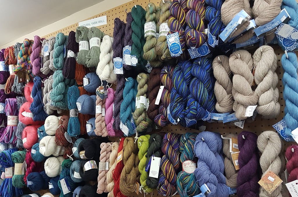 Country Yarns | 2776 Lasalle Line, Petrolia, ON N0N 1R0, Canada | Phone: (519) 882-8740