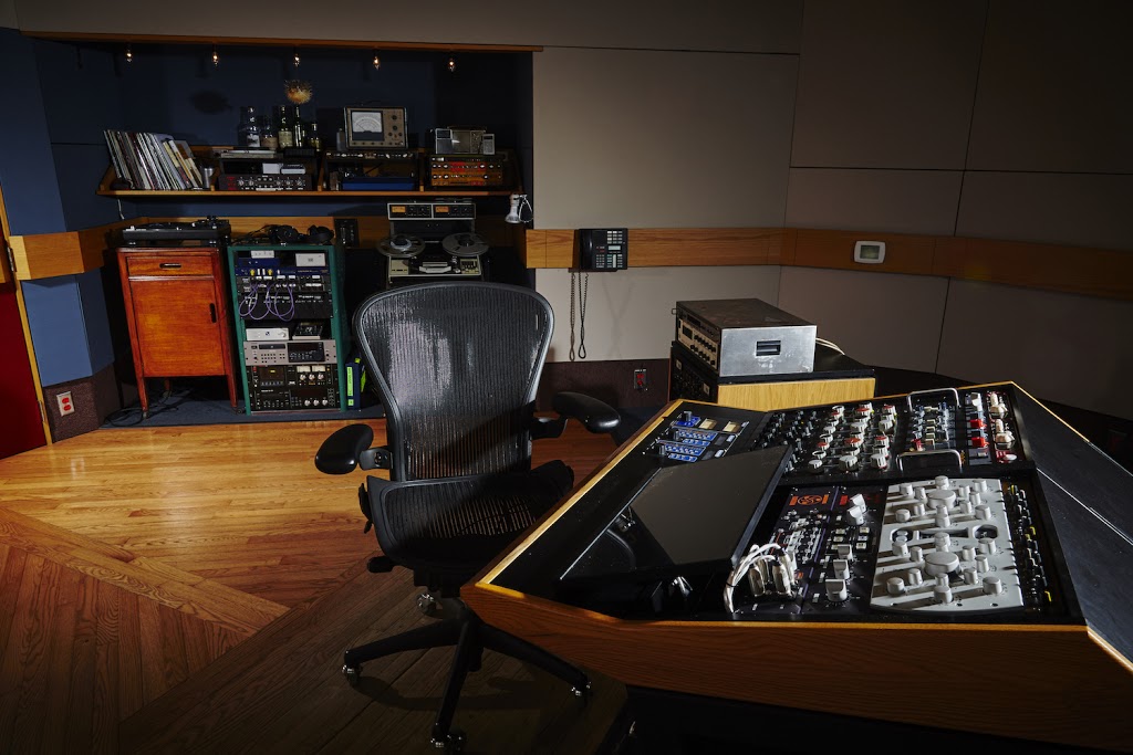 Lacquer Channel Mastering | 297 Lesmill Rd, Toronto, ON M3B 2V1, Canada | Phone: (416) 444-6778