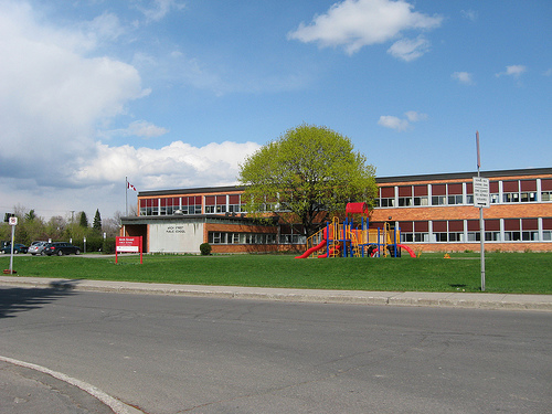 Arch Street Public School | 2129 Arch St, Ottawa, ON K1G 2H5, Canada | Phone: (613) 733-0205