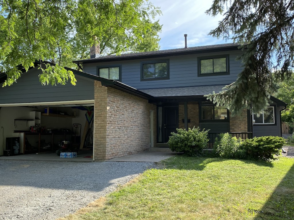 Modern Home Exteriors | 644 East and West Line, Niagara-on-the-Lake, ON L0S 1J0, Canada | Phone: (647) 839-0245