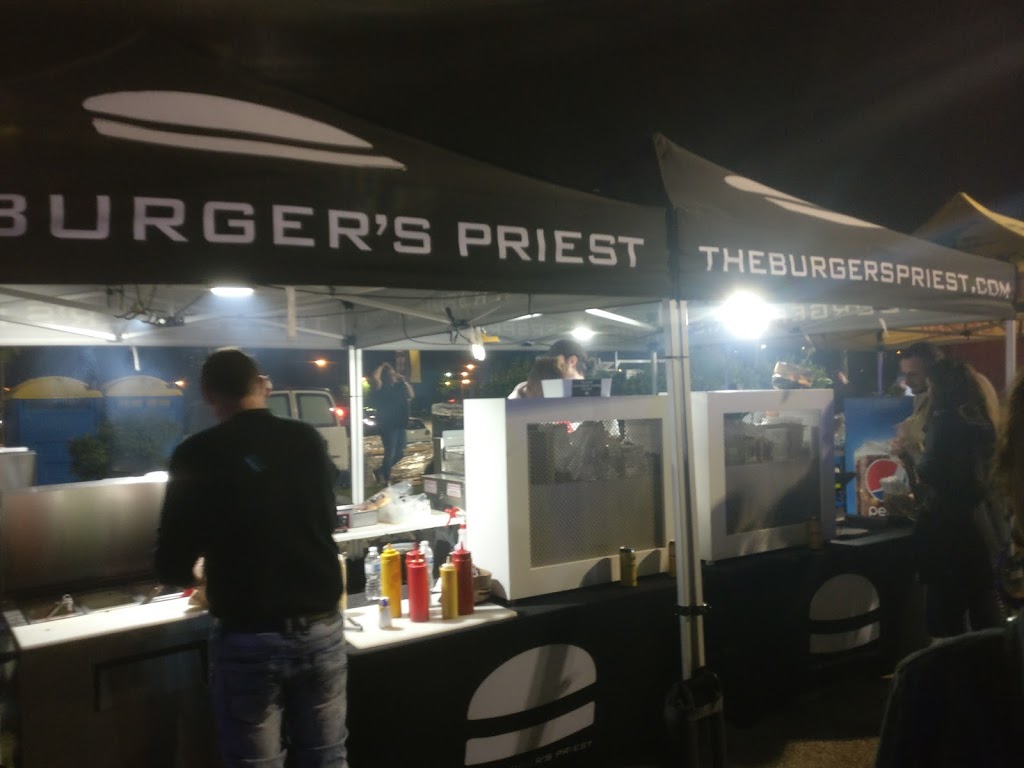 The Burgers Priest | 406 Bloor St W, Toronto, ON M5S 1X5, Canada | Phone: (647) 346-3241