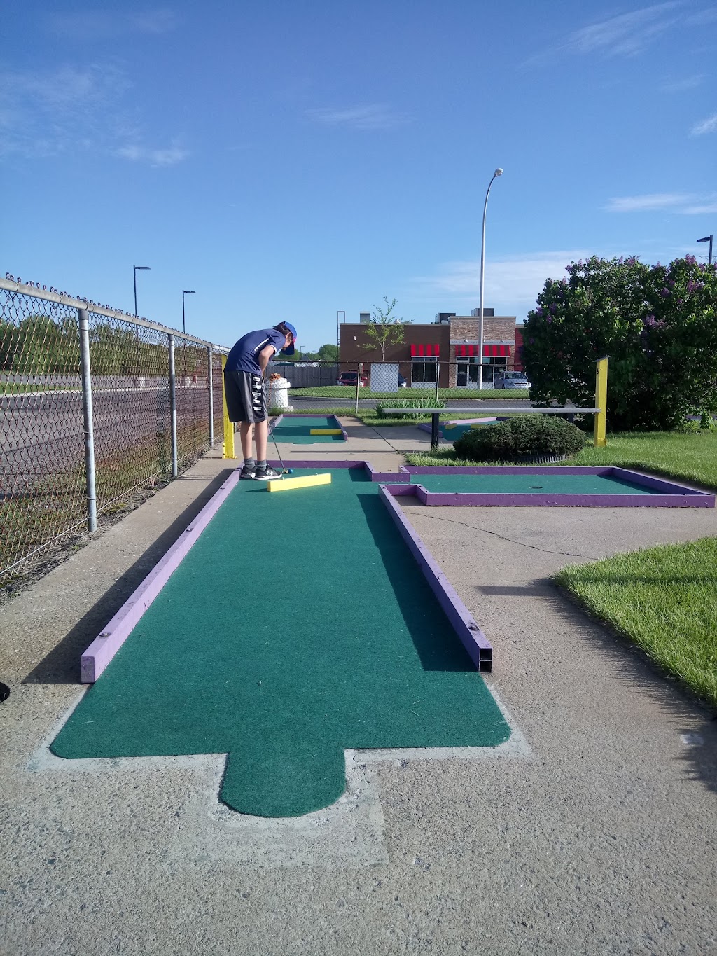 Mini-Golf de la Plaza | 6410 Av. de la Plaza, Sorel-Tracy, QC J3R 4L7, Canada | Phone: (450) 742-3302