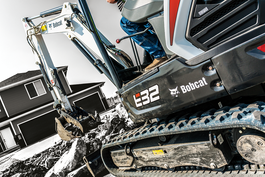 Duron Equipment Inc. - Bobcat of Central Manitoba | 201 Oak Point Hwy, Winnipeg, MB R2R 1T7, Canada | Phone: (204) 633-1058