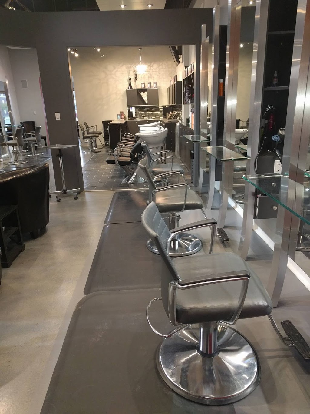 Wicked Hair Salon | 570 Longworth Ave, Bowmanville, ON L1C 0H4, Canada | Phone: (905) 623-9288