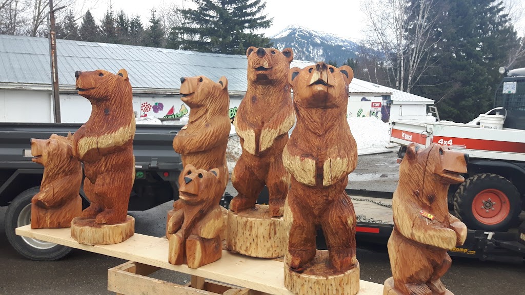 Fernie Log Carver | 1M1, Crowsnest Hwy, Fernie, BC V0B 1M1, Canada | Phone: (250) 423-0552