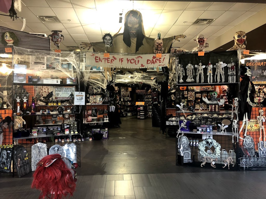 Halloween Expert | 10 Rue Papineau, Joliette, QC J6E 2K4, Canada | Phone: (450) 394-1175