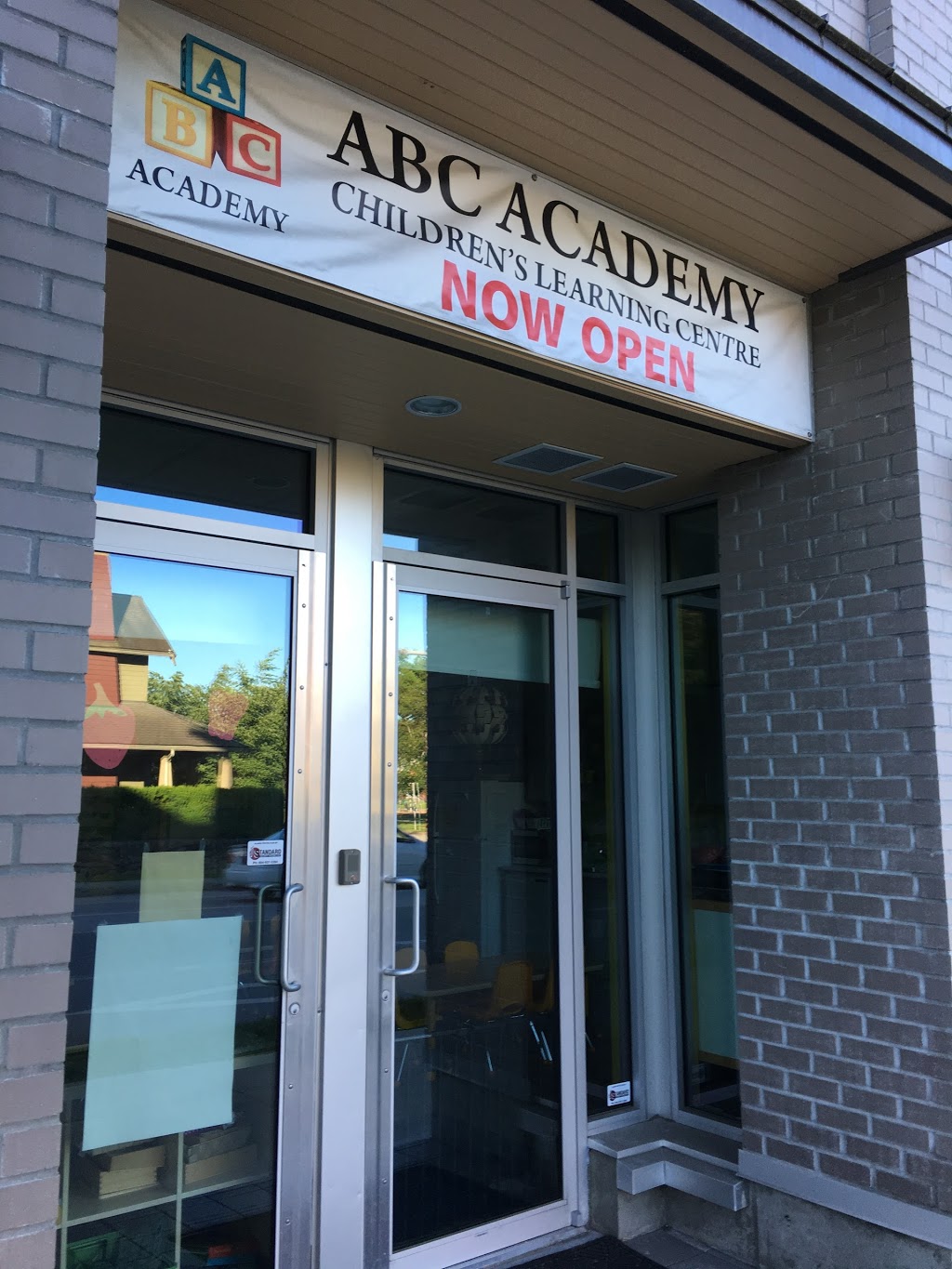 ABC Academy Childrens Learning Centre | 37 8th Ave, New Westminster, BC V3L 1X6, Canada | Phone: (604) 805-2402