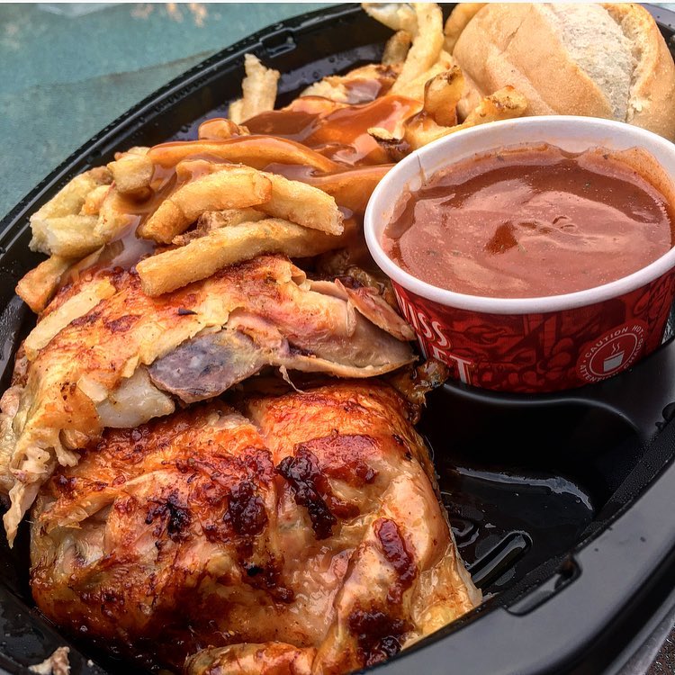 Swiss Chalet Rotisserie & Grill | 6970 Financial Dr, Mississauga, ON L5N 8J4, Canada | Phone: (905) 567-8172