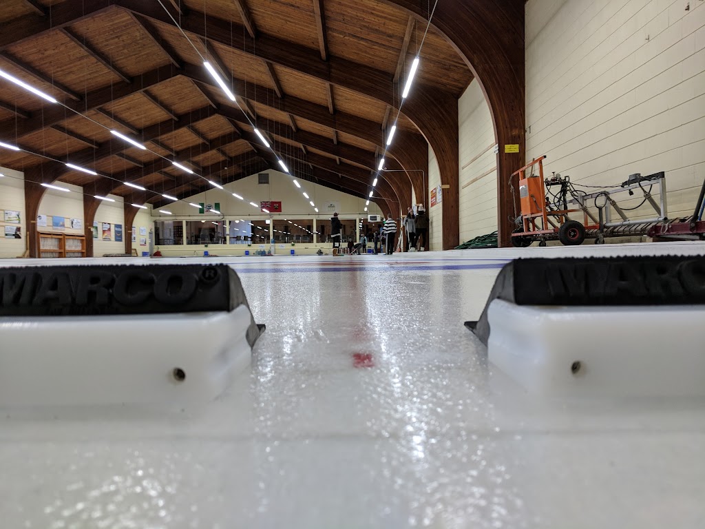 Pembroke Curling Club | 428 Herbert St, Pembroke, ON K8A 6X3, Canada | Phone: (613) 732-4113