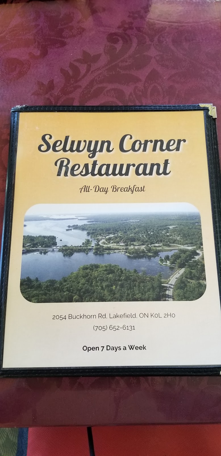 Selwyn Corner Restaurant | 2054 Buckhorn Rd, Lakefield, ON K0L 2H0, Canada | Phone: (705) 652-6131