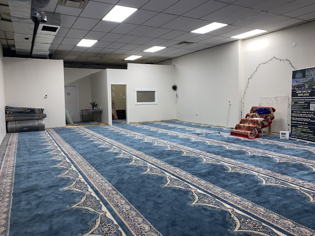 Masjid Khaatam Ul Anbiyah | 26 Franklin St S, Kitchener, ON N2C 1R4, Canada | Phone: (647) 299-7401