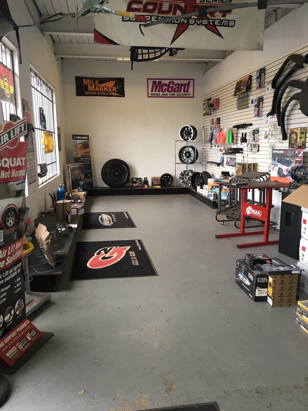 Bakers Auto and Jeep, 4wd, lift kits. | 128 Grantham Ave S, St. Catharines, ON L2P 3H2, Canada | Phone: (905) 688-3897