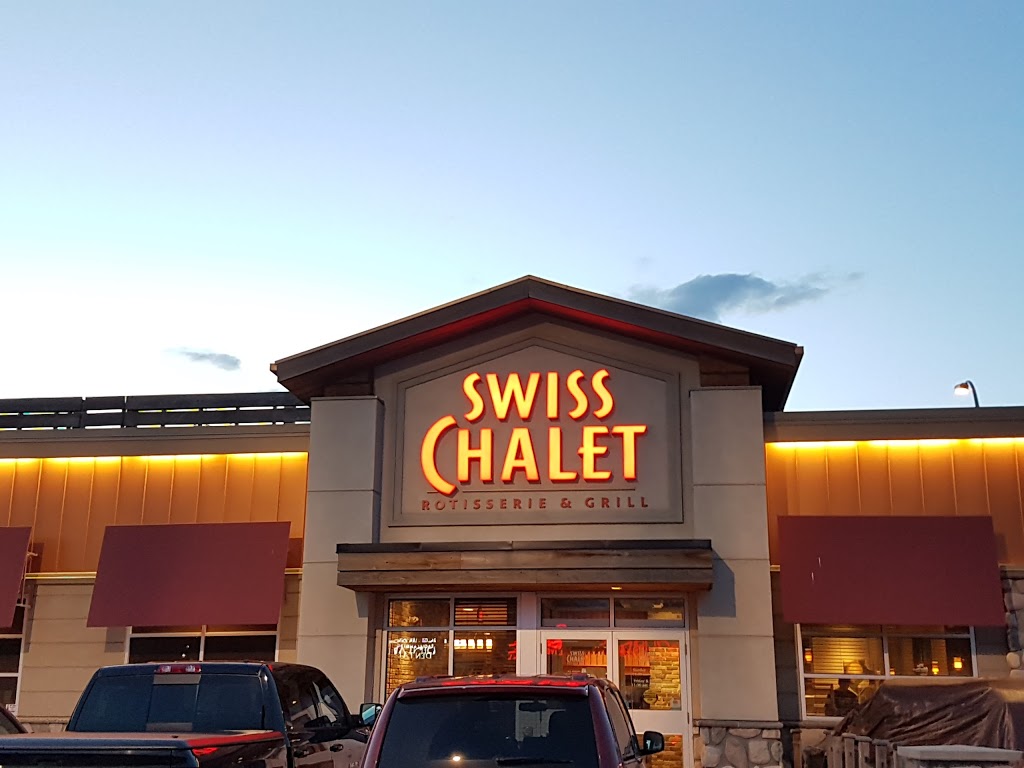 Swiss Chalet Rotisserie & Grill | 8249 Eagle Landing Pkwy, Chilliwack, BC V2P 7K6, Canada | Phone: (604) 701-3480