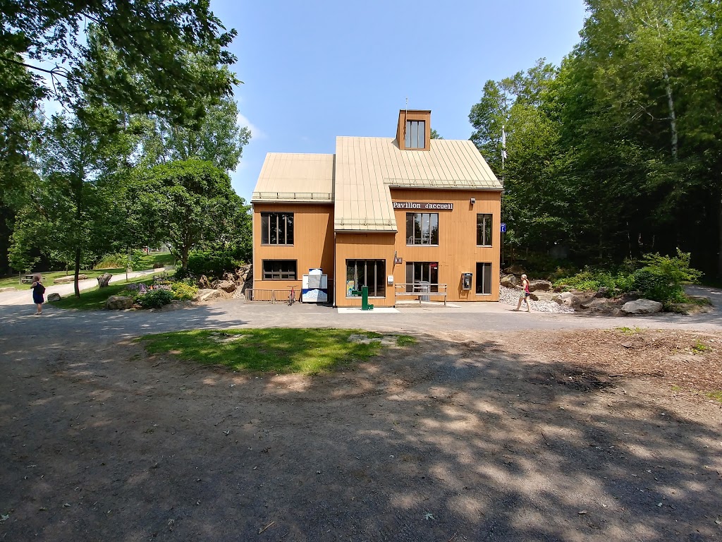 Bois de Belle-Rivière | 9009 Route Arthur Sauvé, Mirabel, QC J7N 2T8, Canada | Phone: (450) 258-4924