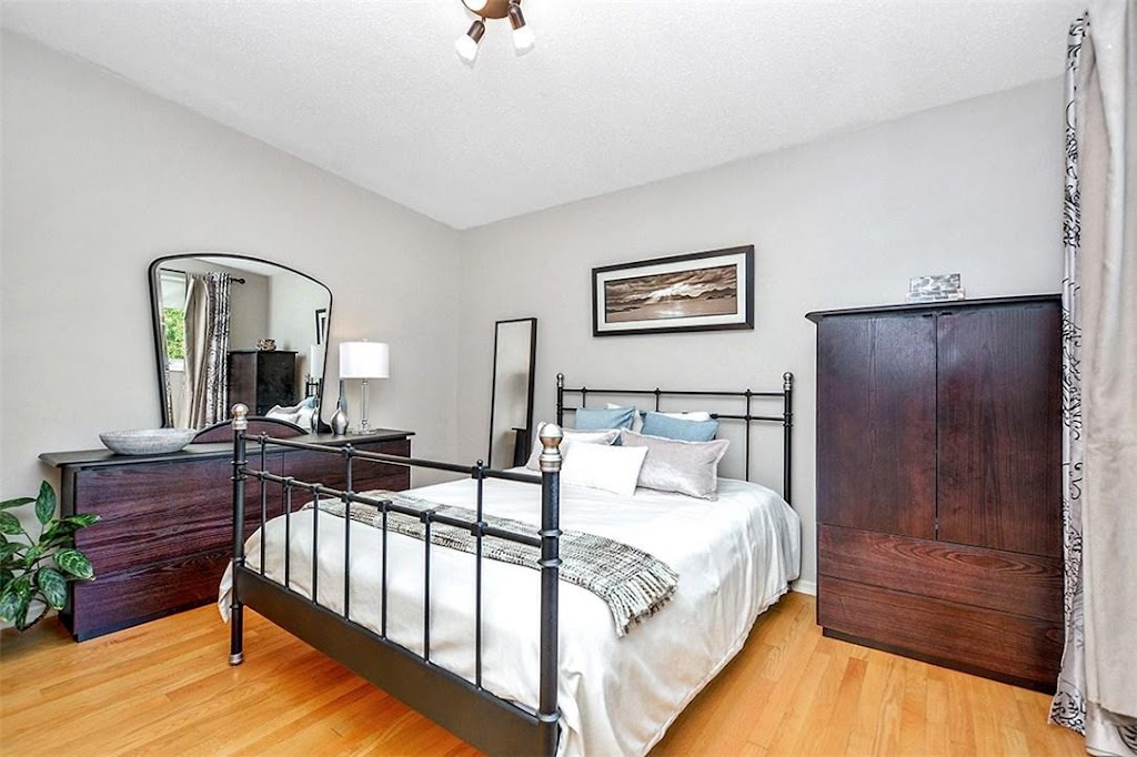 Simply Staged Ottawa | 32 Brian Crescent, Nepean, ON K2H 6X4, Canada | Phone: (613) 853-0450