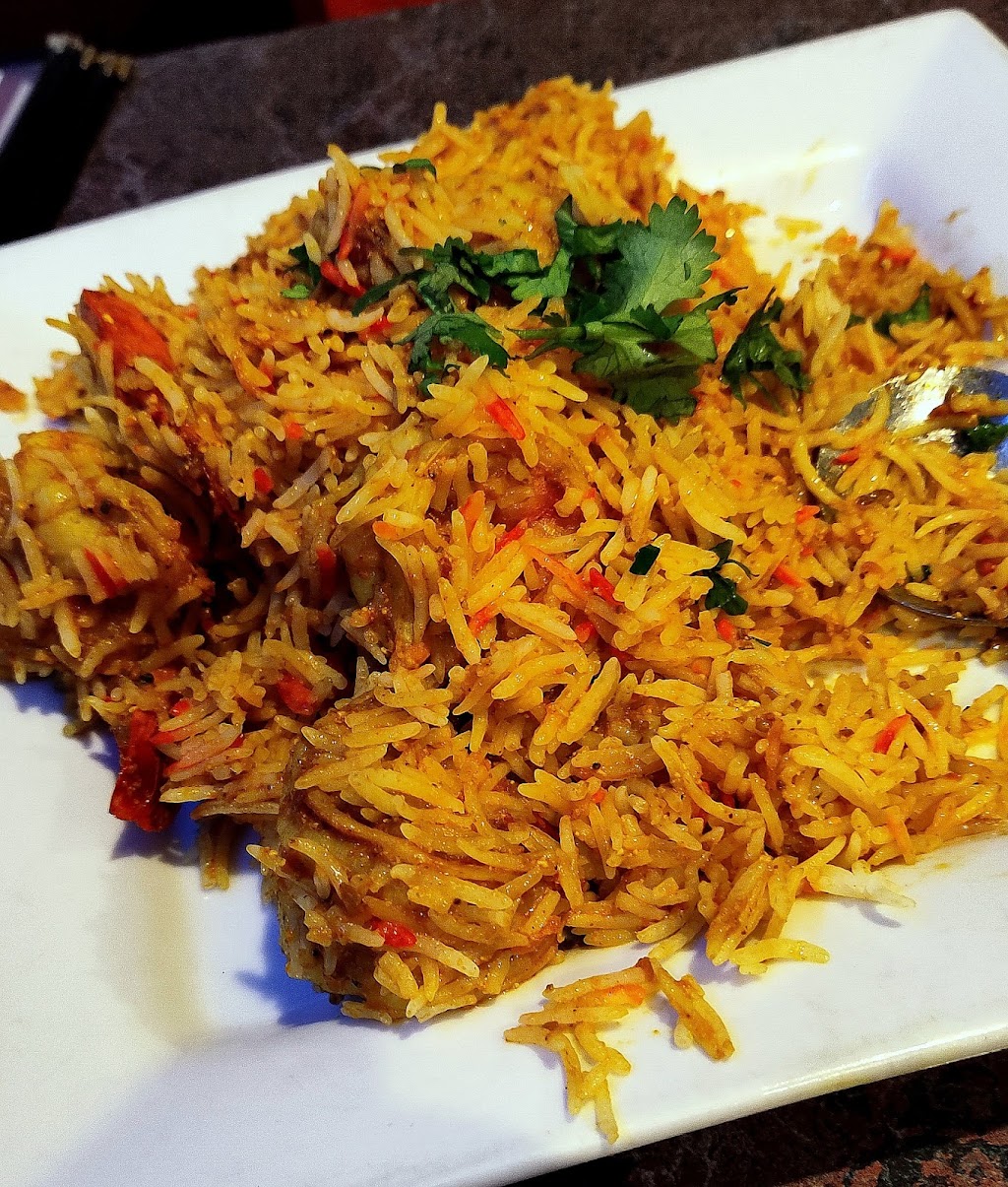 Shahi Palace Restaurant | 4773 Bd des Sources, Pierrefonds, QC H8Y 3C6, Canada | Phone: (514) 685-0000