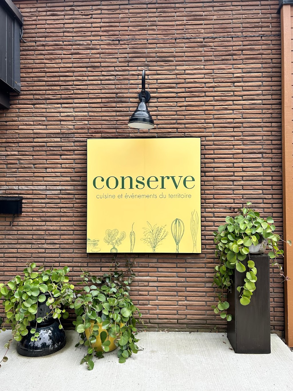 Conserve | 232 Rue Principale, Cowansville, QC J2K 1J2, Canada | Phone: (514) 214-9994