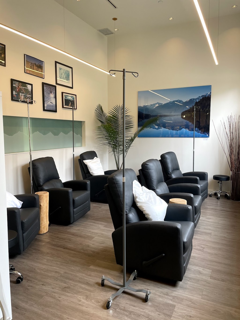 Creekside Health | Integrative Clinic | 2059 Lake Placid Rd #110, Whistler, BC V8E 0B6, Canada | Phone: (604) 962-2447