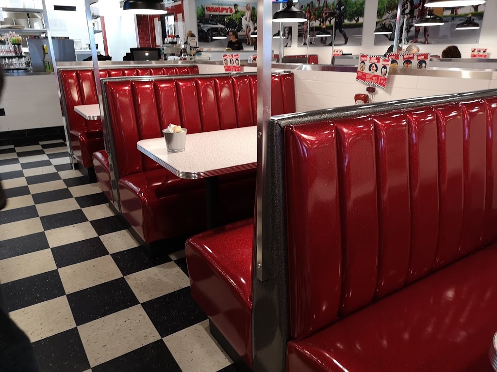 Wimpys diner | 400 Scott St, St. Catharines, ON L2N 6T4, Canada | Phone: (905) 397-0800