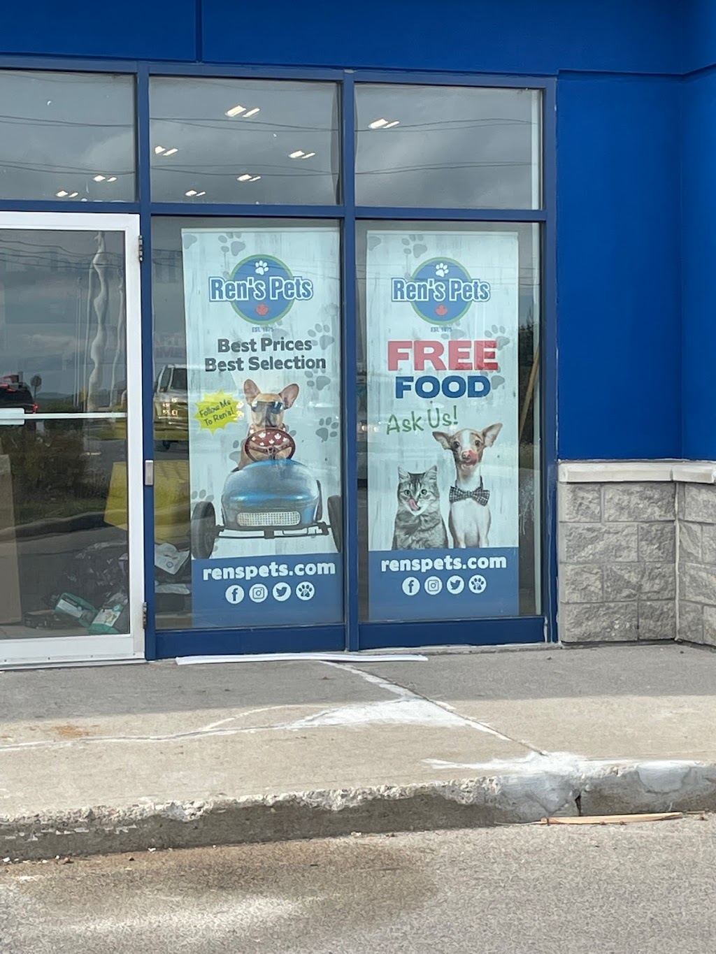 Ren’s Pets Newmarket | 17820 Yonge St, Newmarket, ON L3Y 8S1, Canada | Phone: (905) 954-4108