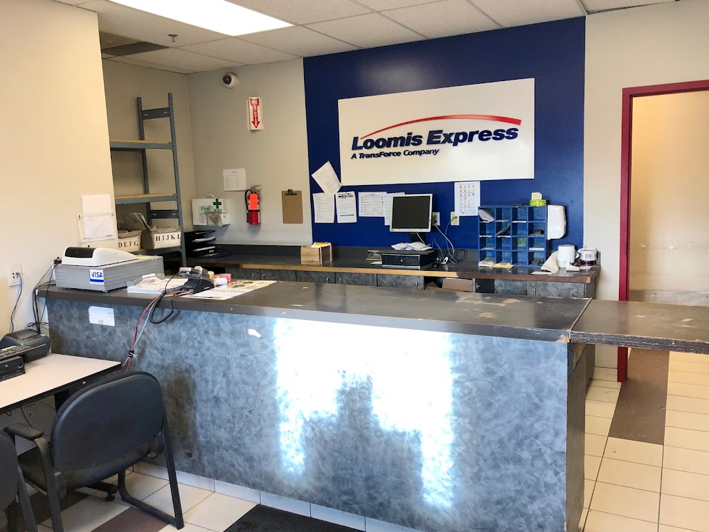 Loomis Express | 11810 Barlow Trail NE #150, Calgary, AB T3J 3T9, Canada | Phone: (855) 256-6647