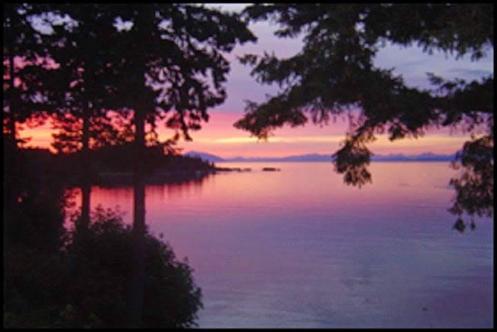 Hammond Bay Oceanside Bed & Breakfast | 3804 Hammond Bay Rd, Nanaimo, BC V9T 1G3, Canada | Phone: (250) 751-1409