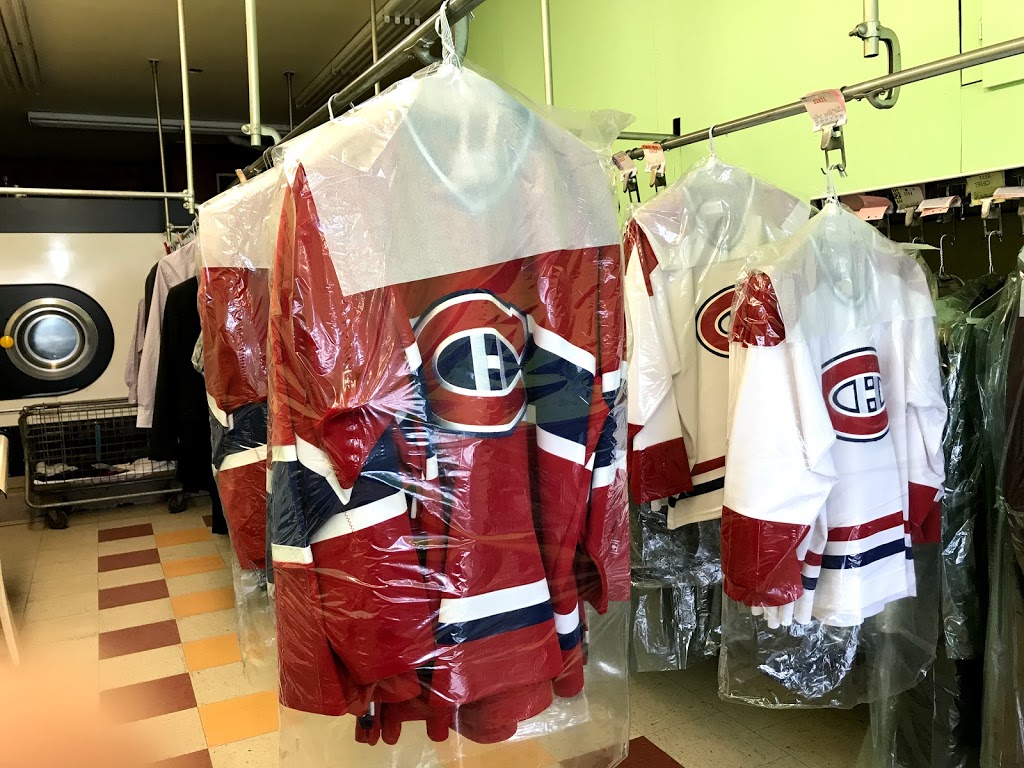 Nettoyeur 4 coins | 305 Grand Boulevard, LÎle-Perrot, QC J7V 4X3, Canada | Phone: (514) 453-5352