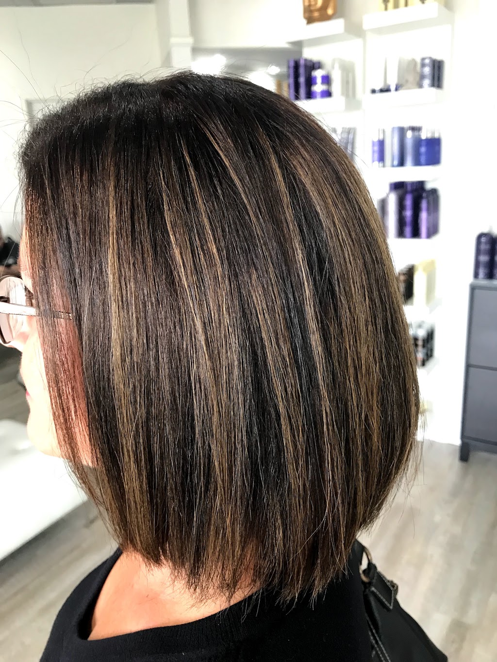 Coiffure Institut V Beauté | 73 Boulevard du Séminaire N, Saint-Jean-sur-Richelieu, QC J3B 7L9, Canada | Phone: (450) 741-7724