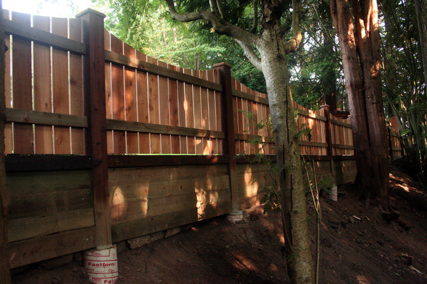 Friendly Fence ~ Friendly Carpenter | 2049 Mahon Ave, North Vancouver, BC V7M 2T6, Canada | Phone: (778) 386-3201