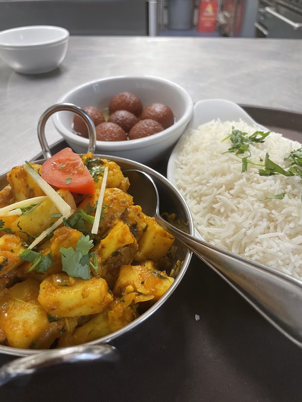 Mumbai Masala Grill | 2181 St Joseph Blvd, Orléans, ON K1C 1E7, Canada | Phone: (613) 590-1120