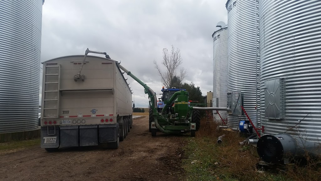 Smith Grain Vacuum Services | 11299 Boundary Line, Kent Bridge, ON N0P 1V0, Canada | Phone: (519) 359-2979