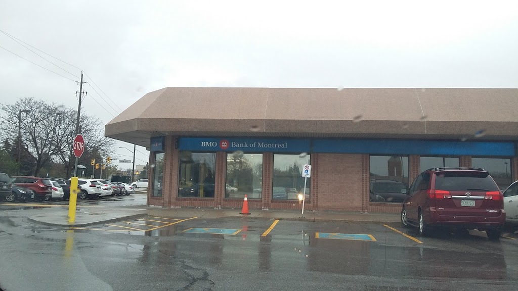 BMO Bank of Montreal | 2535 Major MacKenzie Dr W #1b, Maple, ON L6A 1C6, Canada | Phone: (905) 832-6336