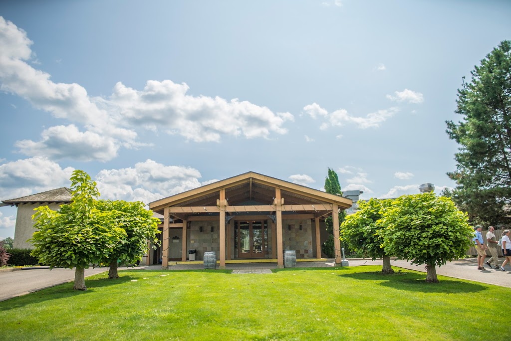 Rockway Vineyards Golf Course | 3290 Ninth St, St. Catharines, ON L2R 6P7, Canada | Phone: (905) 641-4536