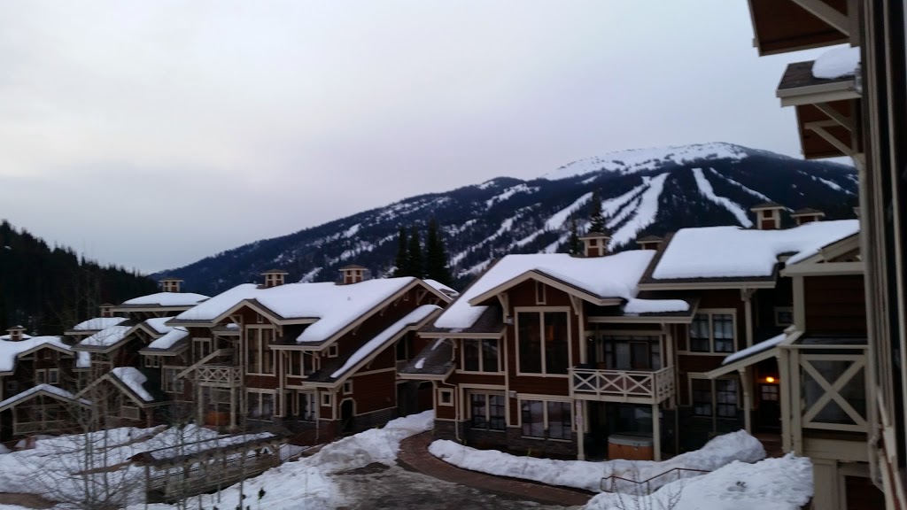 Bearadise at Settlers Crossing | 5015 Valley Drive, Sun Peaks, BC V0E 5N0, Canada | Phone: (604) 671-6862