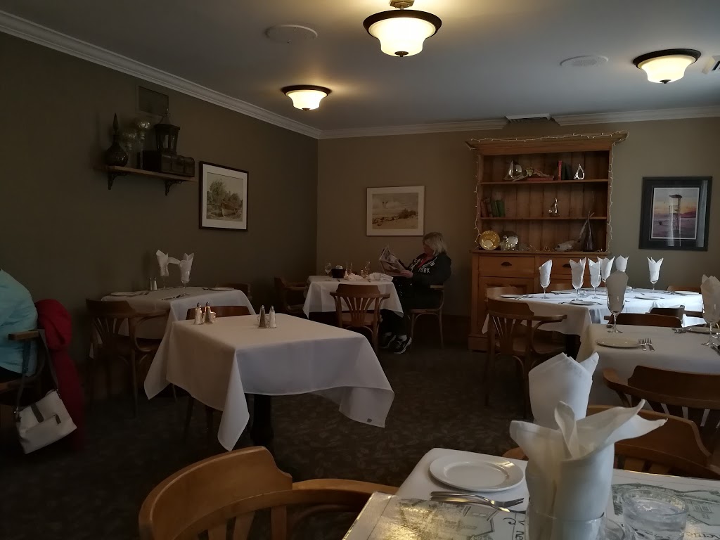 Kettle Creek Inn & Restaurant | 216 Joseph St, Port Stanley, ON N5L 1C4, Canada | Phone: (519) 782-3388