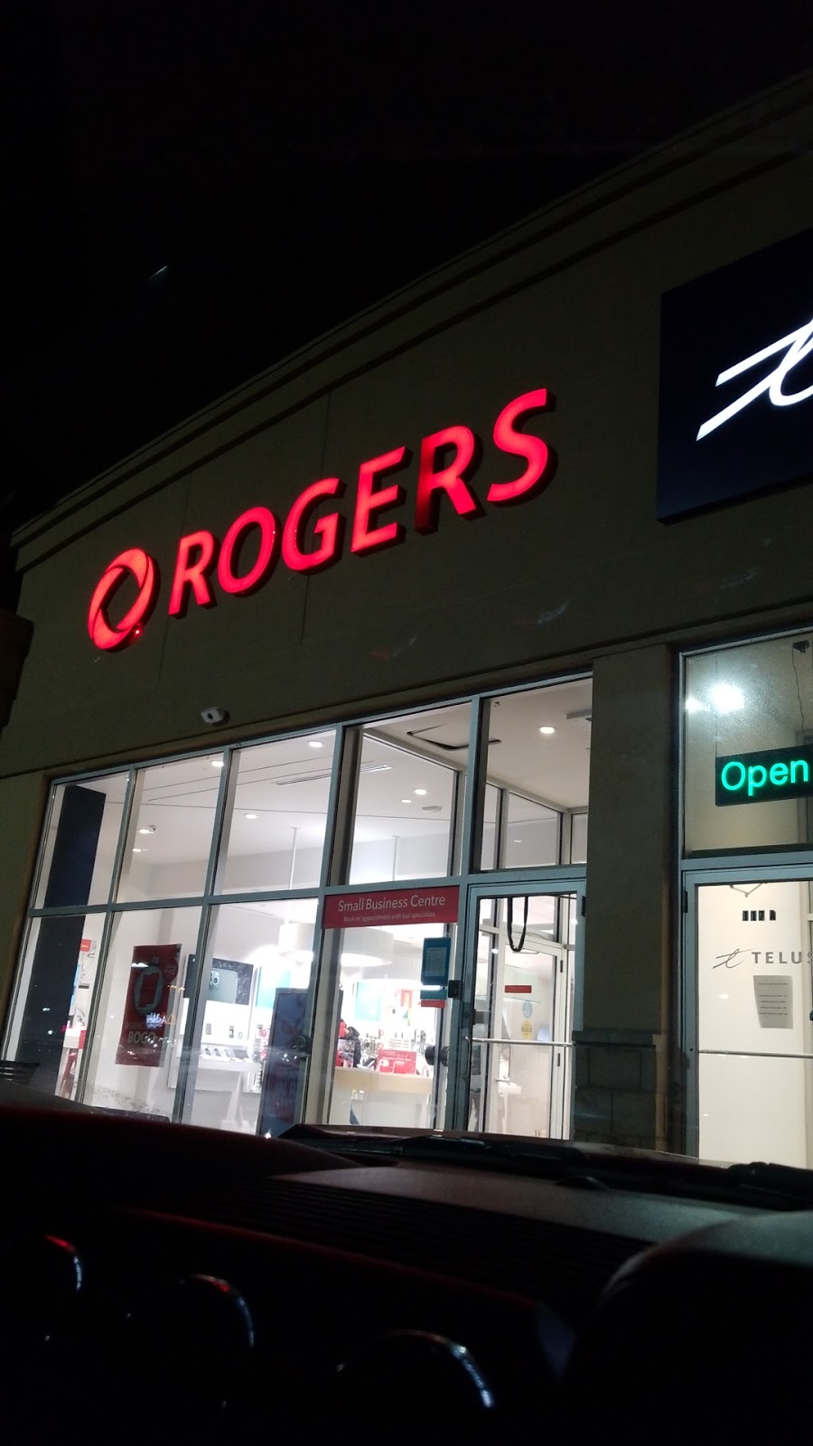 Rogers | 100 Great Lakes Dr Unit 117, Brampton, ON L6R 2K7, Canada | Phone: (905) 790-8621