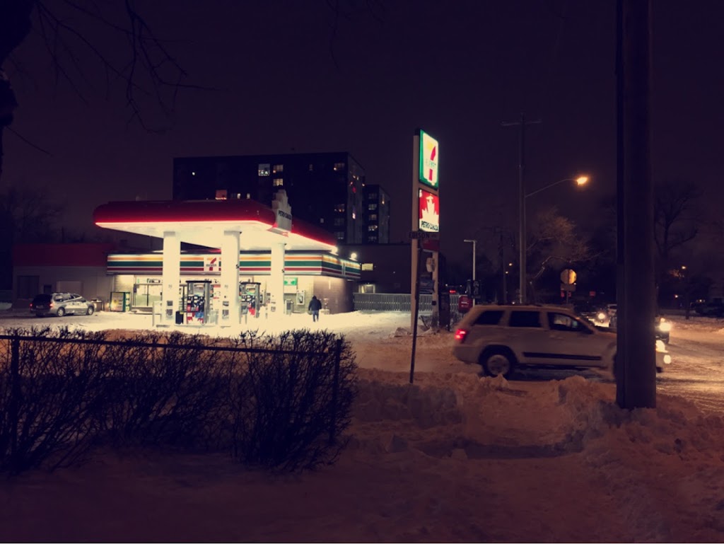 Petro-Canada | 404 Edison Ave, Winnipeg, MB R2G 0M1, Canada | Phone: (204) 985-0150