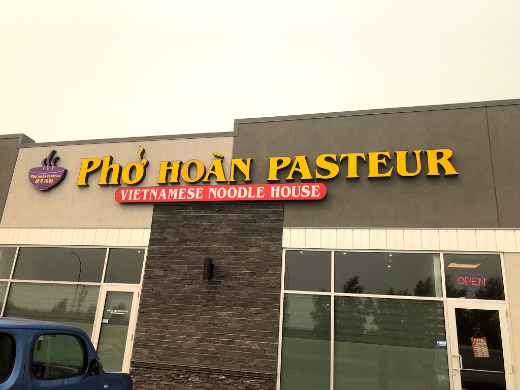 Pho Hoan Pasteur | 10010 86 Ave, Fort Saskatchewan, AB T8L 4P4, Canada | Phone: (780) 589-2238