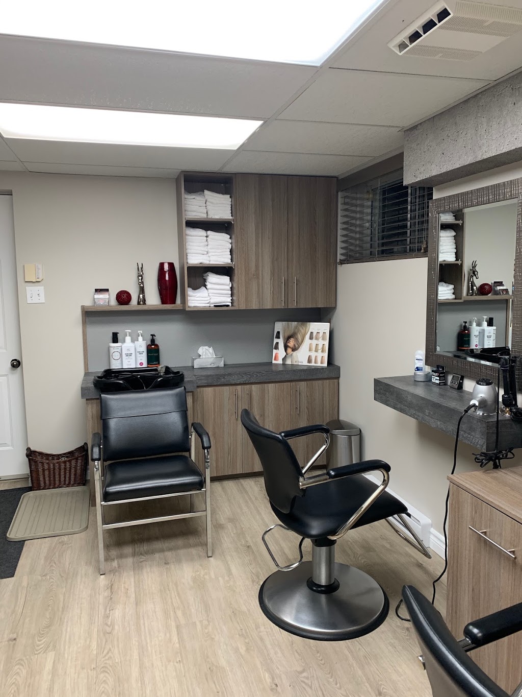 Karyss Coiffure | 31 Rue Alfred Pellan, Blainville, QC J7C 4V8, Canada | Phone: (450) 437-3743