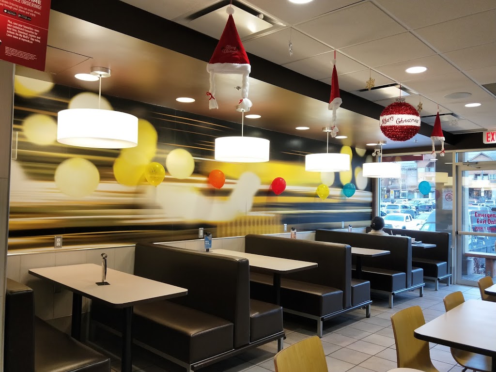 McDonalds | 4370 Lorimer Rd, Whistler, BC V0N 1B4, Canada | Phone: (604) 932-2813