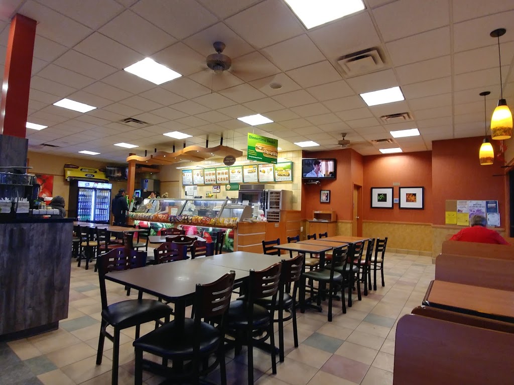 Subway | 46 6 St SE, Altona, MB R0G 0B0, Canada | Phone: (204) 324-8890