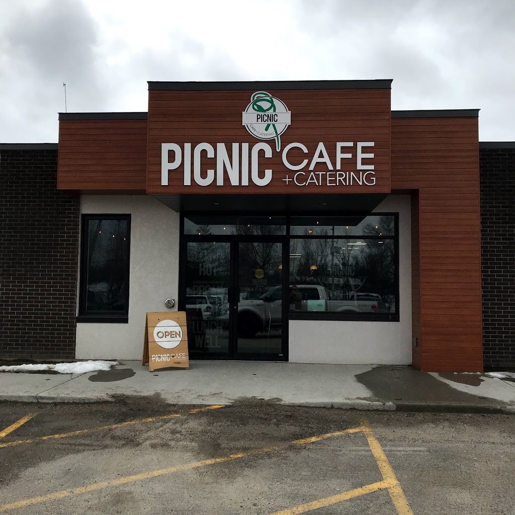 Picnic Cafe & Catering | 1865 Rogers Rd, Perth, ON K7H 0B2, Canada | Phone: (613) 466-0743