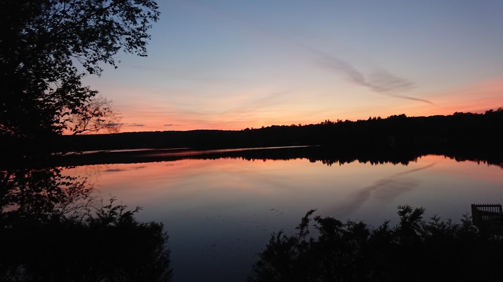 Lac Paquet | 63 Chem. du Lac Paquet O, Rivière-Rouge, QC J0T, Canada | Phone: (514) 915-8955